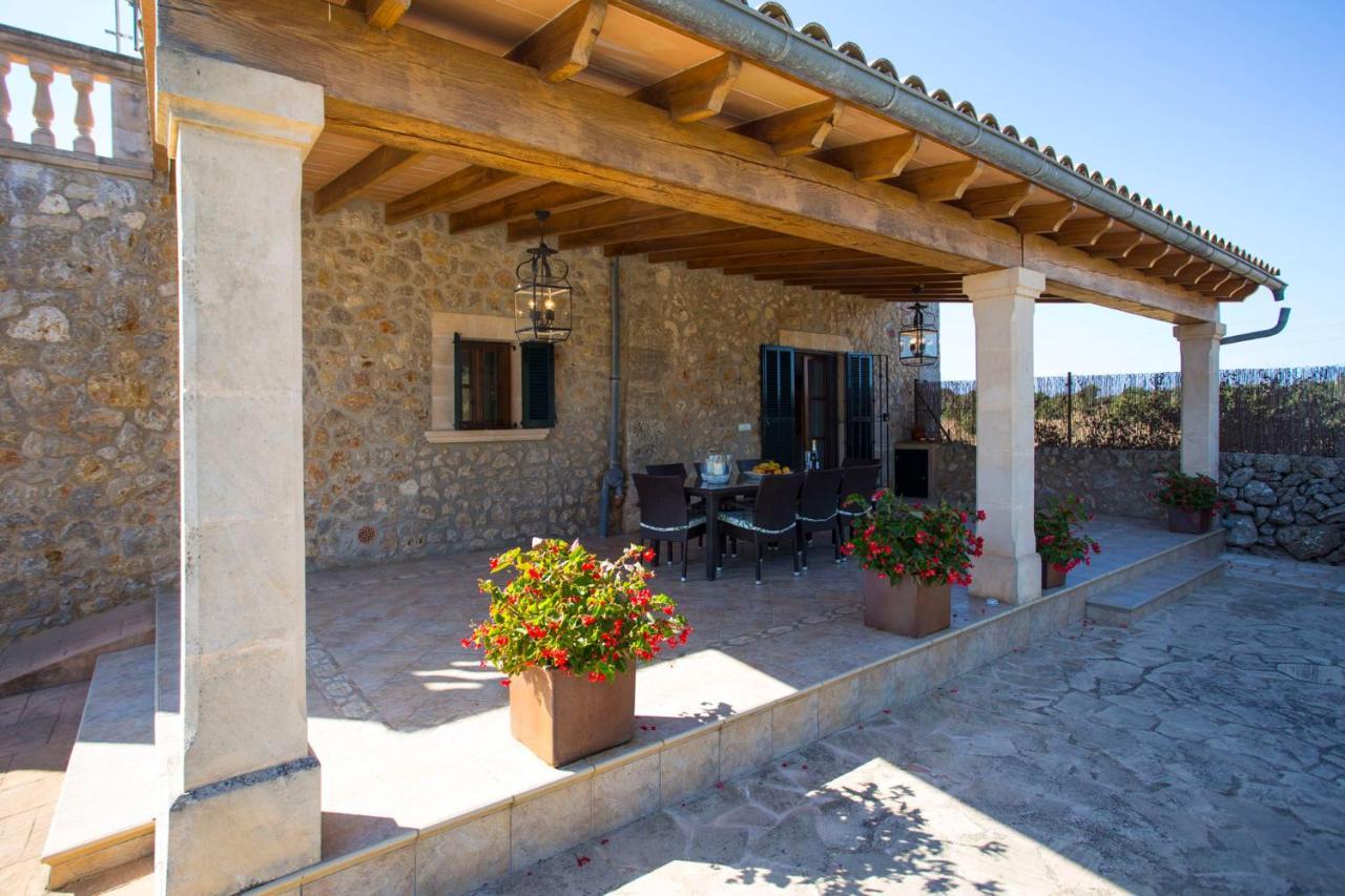 Peroti / Villa